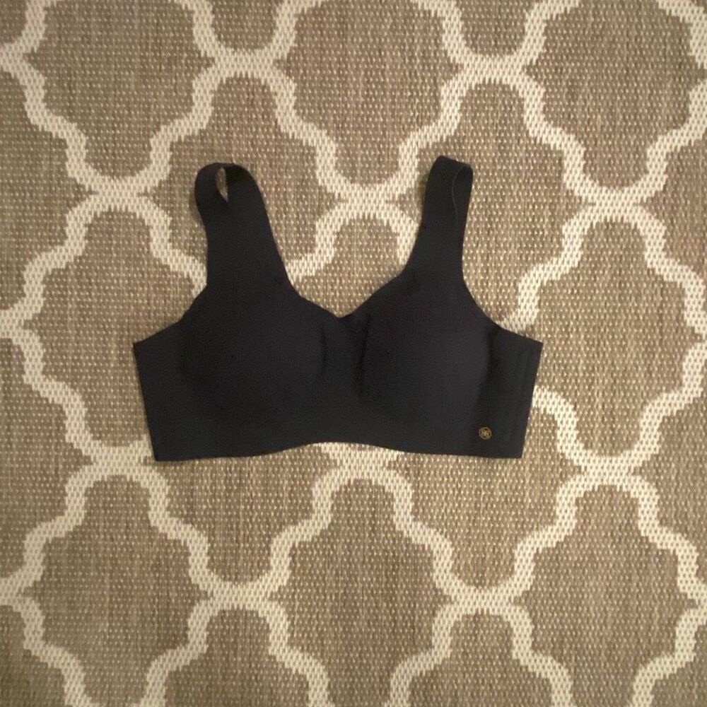 HoneyLove soft foam, V-neck wireless bra, size 1X